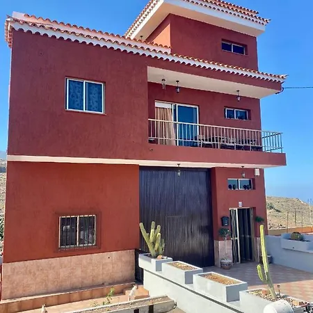 Naomi's House Εξοχικό σπίτι