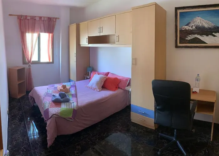 Naomi's House Летний дом Фасния