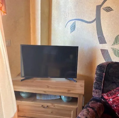 Naomi's House
