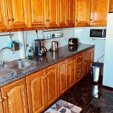 Naomi's House Gospodarstwo wiejskie *