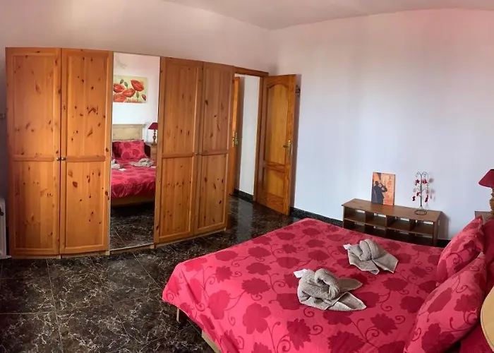 Séjour à la campagne Naomi's House *