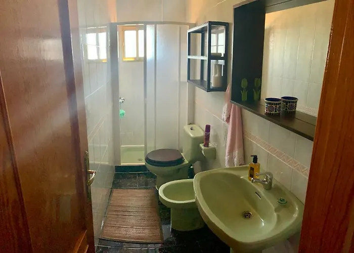 Naomi's House * Fasnia